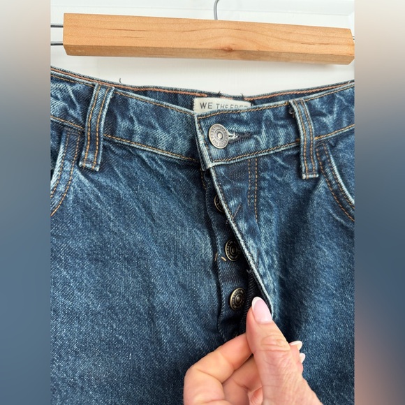 Free People We The Free Good Luck Mid-Rise Barrel Jeans Deep End Size 27 - Picture 6 of 12